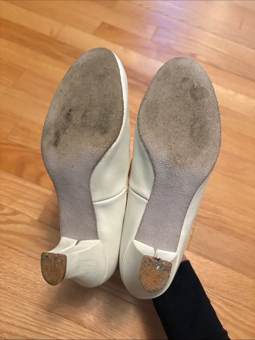 White T-Strap Mary Jane Heels - Picture 3 of 7